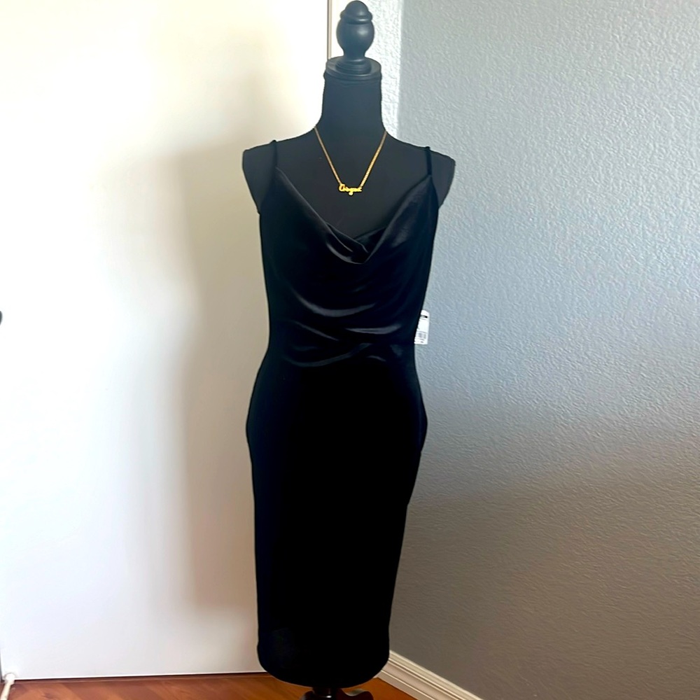 Black fitting midi dress